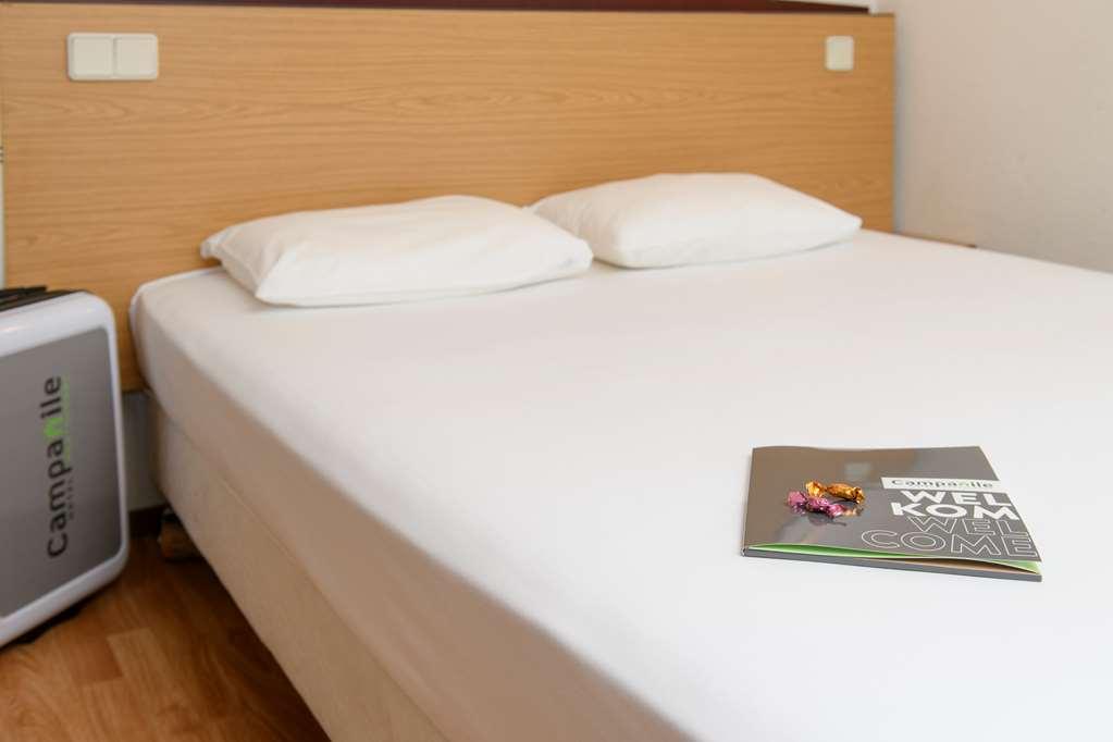 Campanile Hotel & Restaurant Arnhem - Зевенар Номер фото