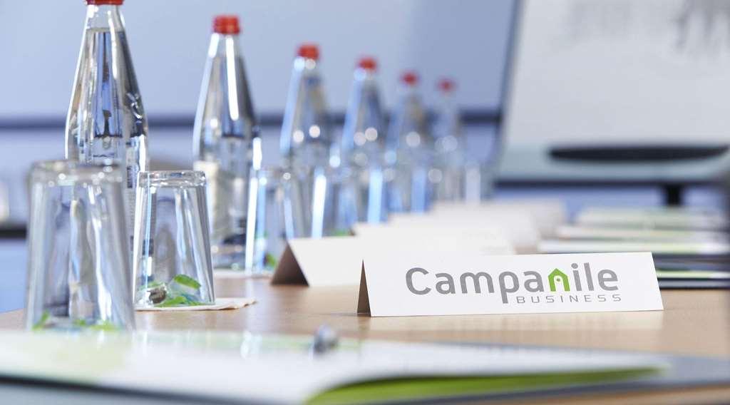 Campanile Hotel & Restaurant Arnhem - Зевенар Зручності фото
